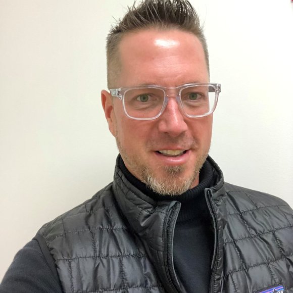 Meet your Posher, Mark - Picture 1 of 2